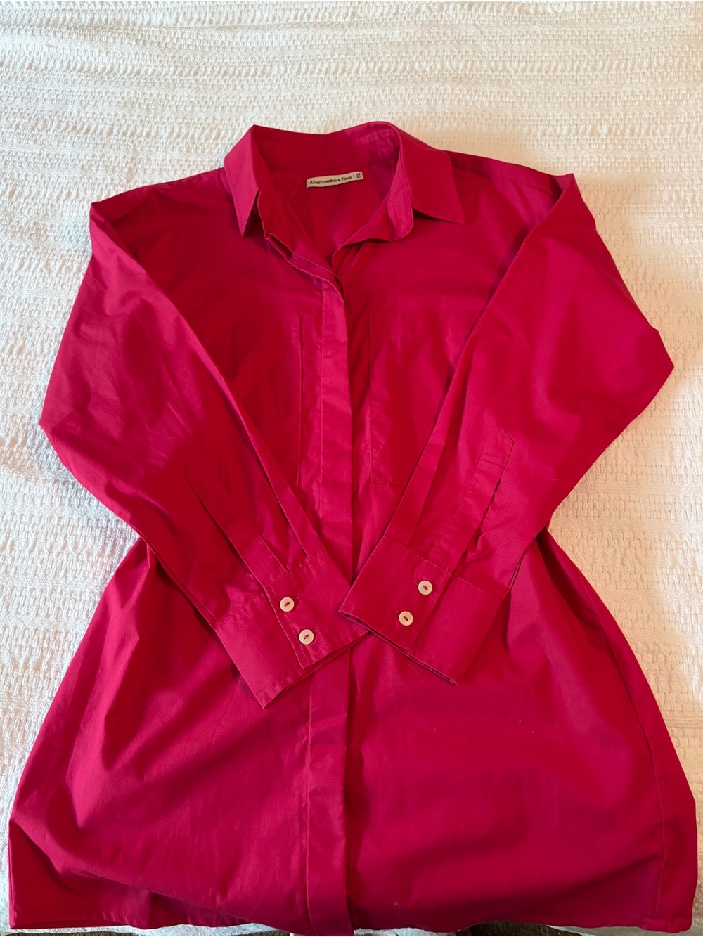 Abercrombie & Fitch Bright Pink Button-Up Collared Shirt